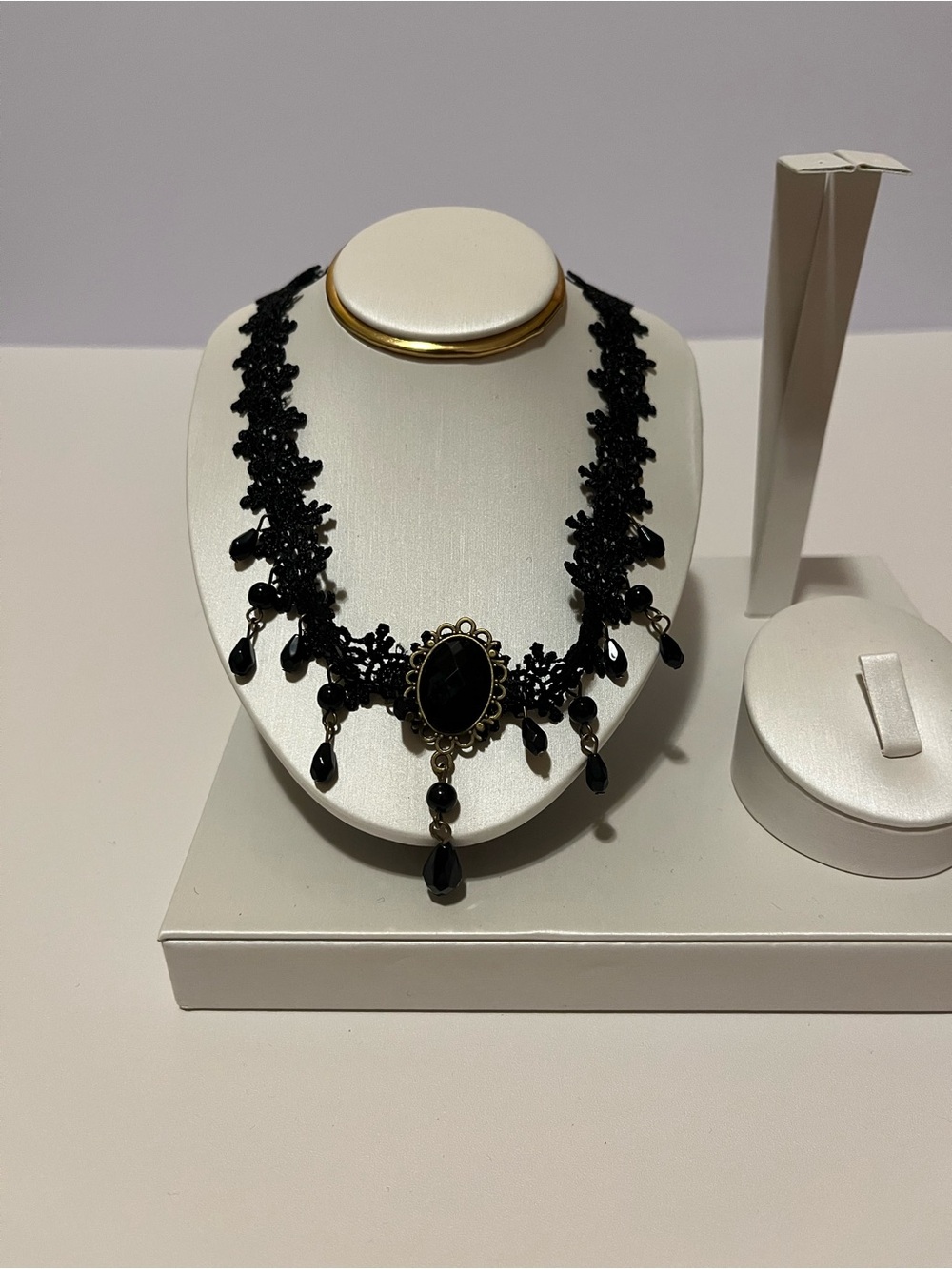 Black Gothic Lace Choker Necklace with Teardrop Beads